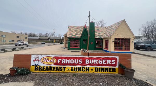 Rich's Famous Burgers