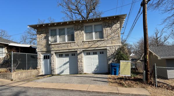 Bonnie and Clyde shootout garage
