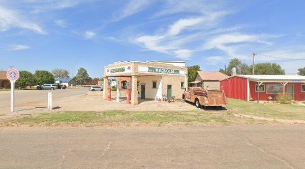 Magnolia Gas Station - TX