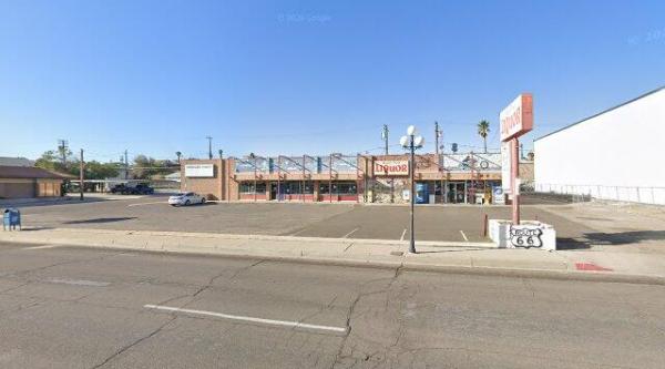 Needles Point Liquor