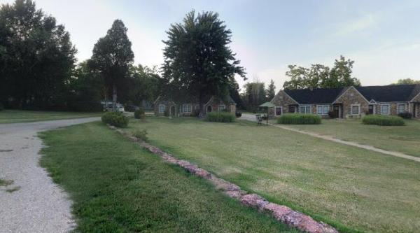 Wagon Wheel Motel