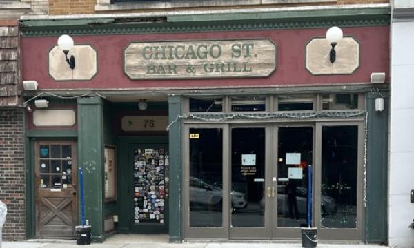 Chicago Street Pub