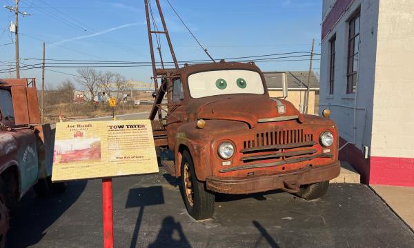 Tow Tater @ Cars on the Route