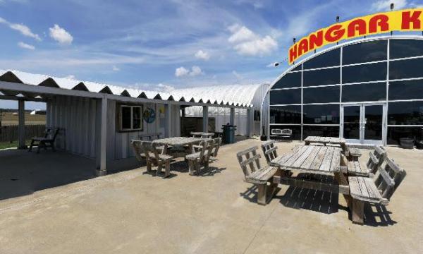 Hangar Kafe