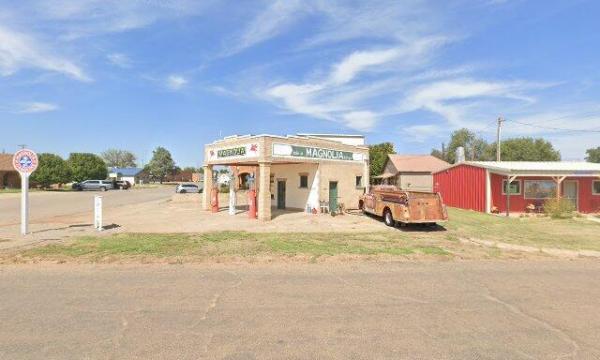 Magnolia Gas Station - TX