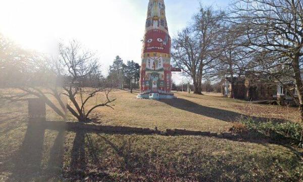 Ed Galloway's Totem Pole Park