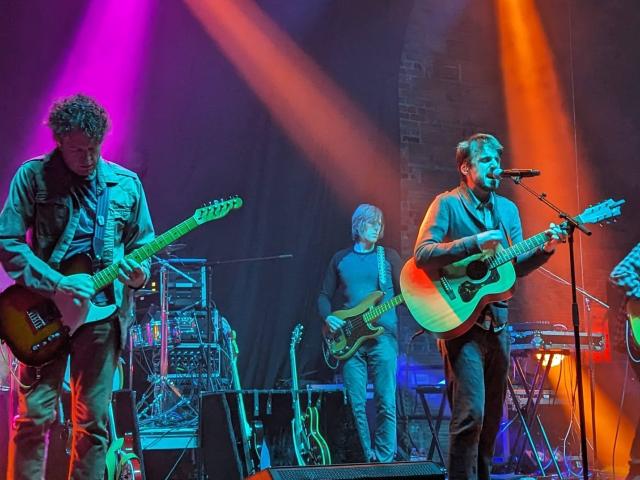 The Red Roses in Concert