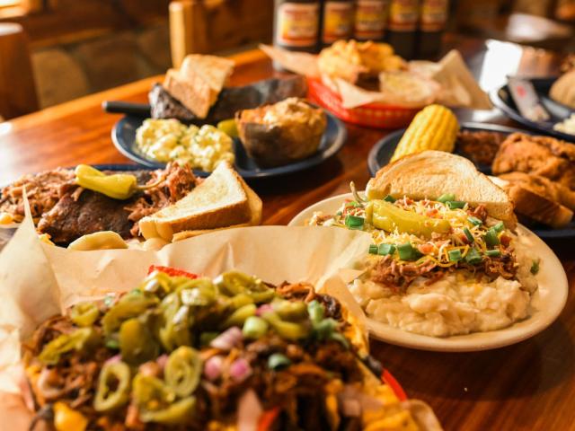 MOTHERS DAY @ MISSOURI HICK BBQ