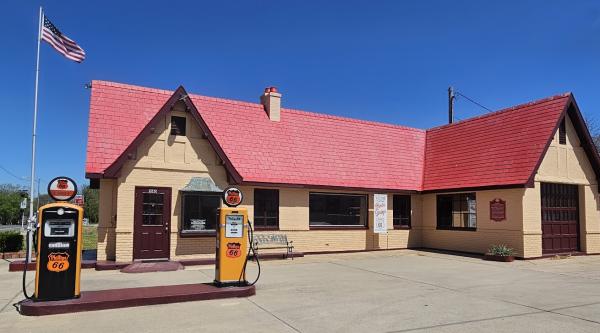 Baxter Springs Visitors Center