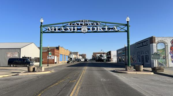 Route 66 Gateway Arch (Miami)