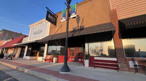 The Mollie Retreat on Route 66