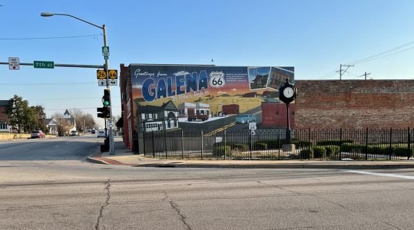 Greetings from Galena & Mural Park