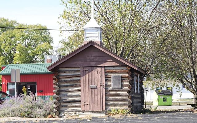 Route 66 Log Chapel