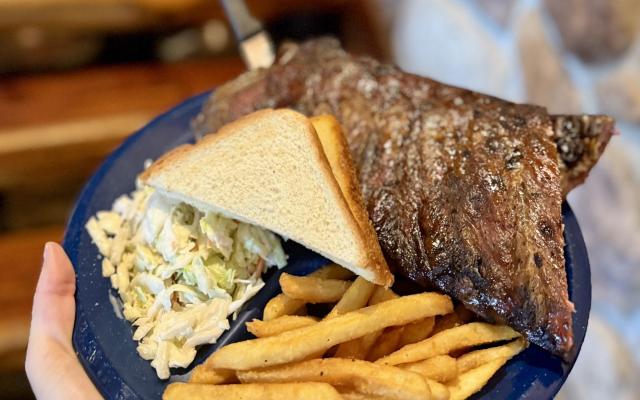 
<span>SUNDAYS  - All you can eat ribs</span>
