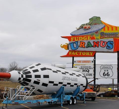 Uranus Missouri Towne Center