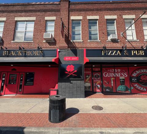 Blackthorn Pizza & Pub