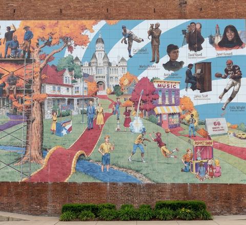 Big Dreams Grow in Carthage Mural