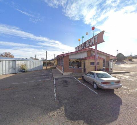 Sun 'N Sand Motel