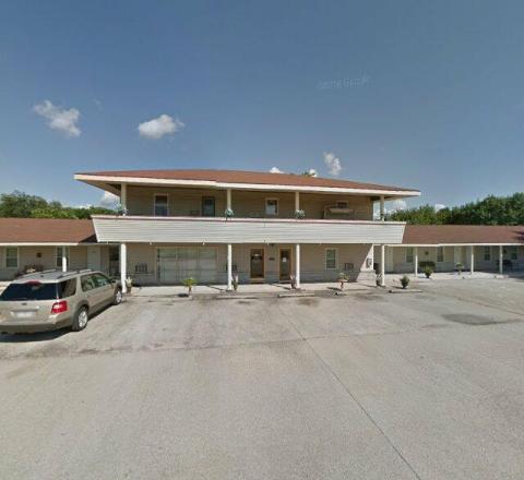 Lake Shore Motel