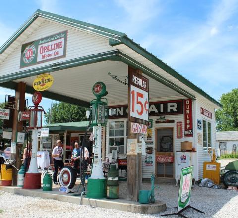 Gay Parita Sinclair Station