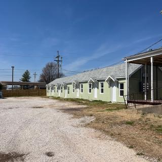 Dazy Motel